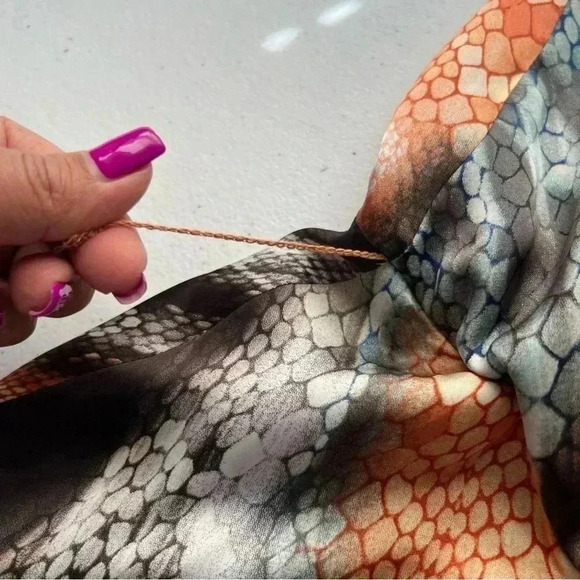 Boston Proper Snake print Criss Cross Open Back High Slit Belted Maxi dress Sz 8 - Picture 2 of 16